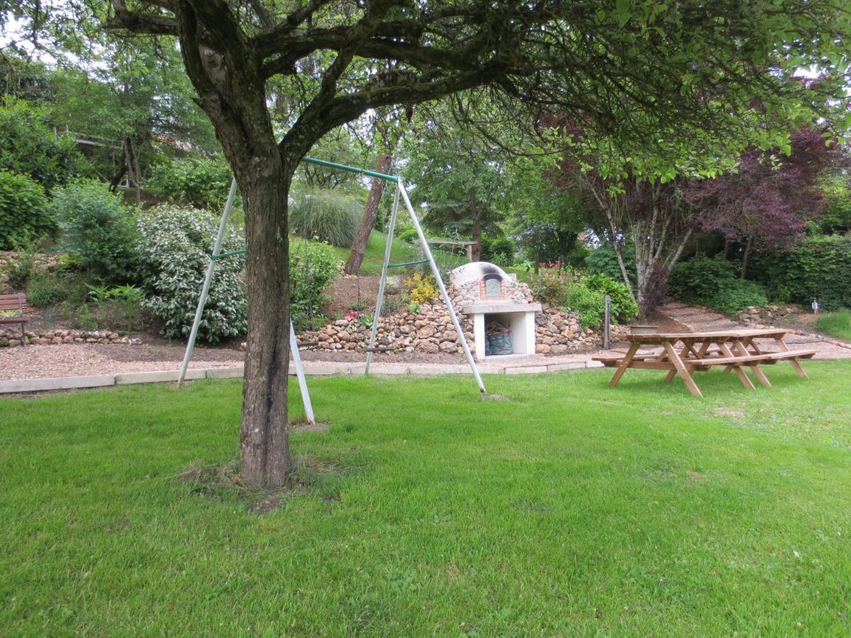 Monthodon La Marechalerie Bed & Breakfast エクステリア 写真
