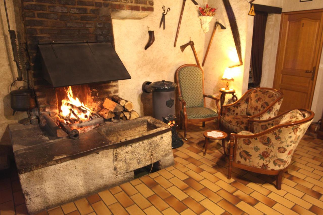 Monthodon La Marechalerie Bed & Breakfast エクステリア 写真