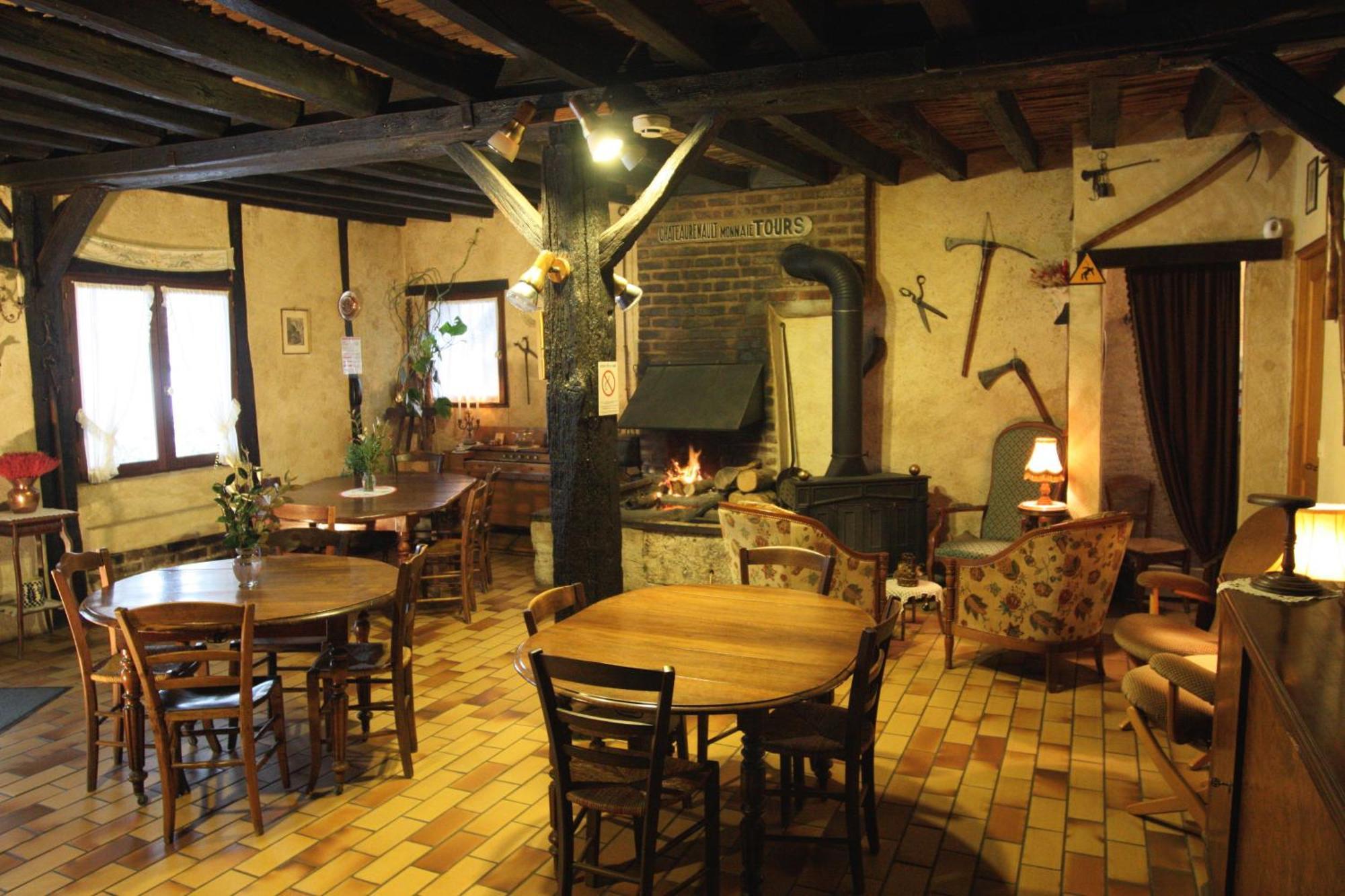 Monthodon La Marechalerie Bed & Breakfast エクステリア 写真